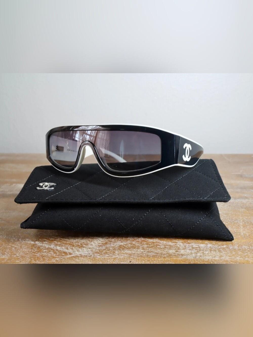 CHANEL 6057 Urban Vintage Shield Sunglasses Black & White/Gray Lens 100% UV